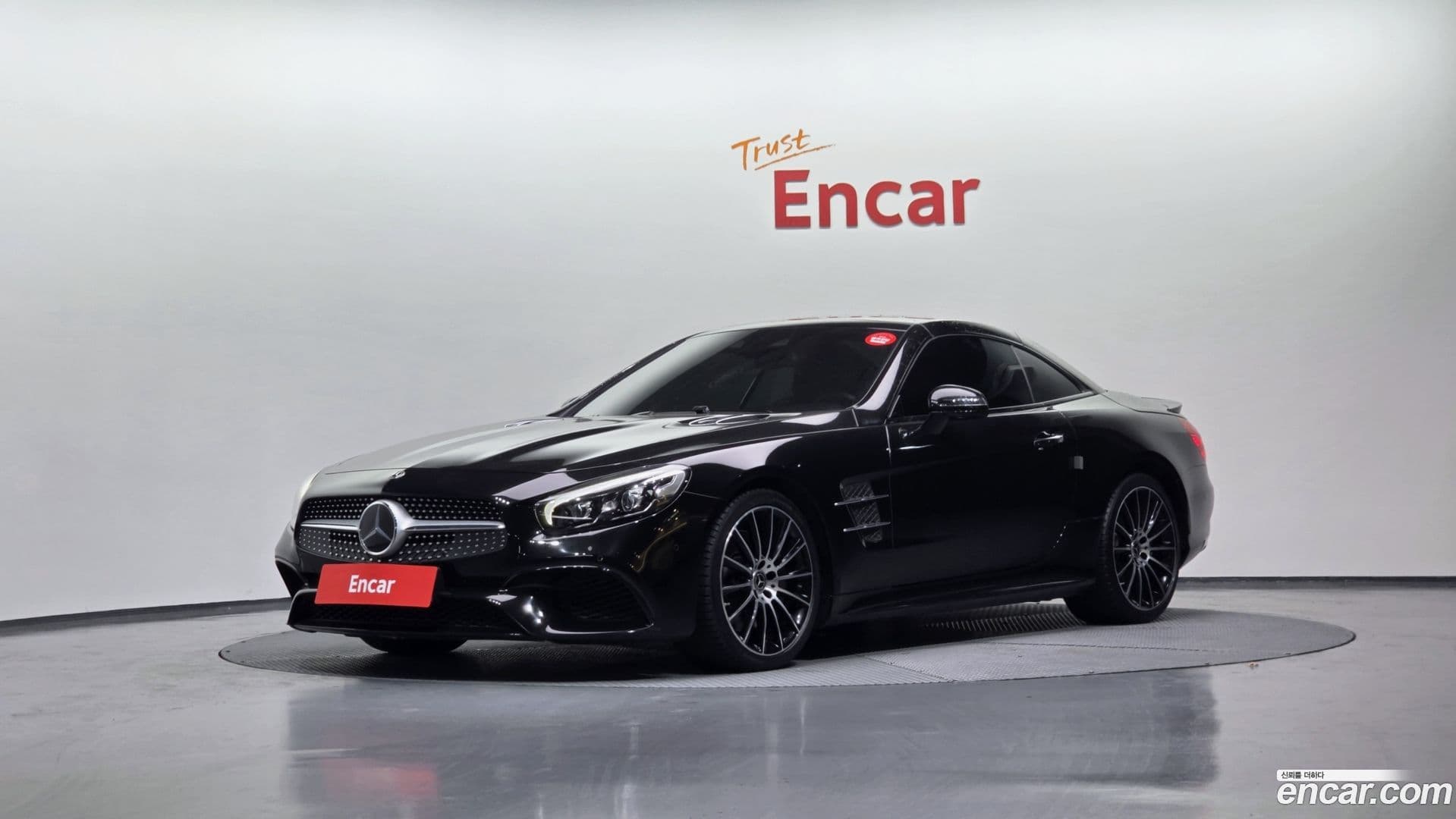 Main__Slider__Photo:SL-Class Mercedes-Benz 2019.5-0