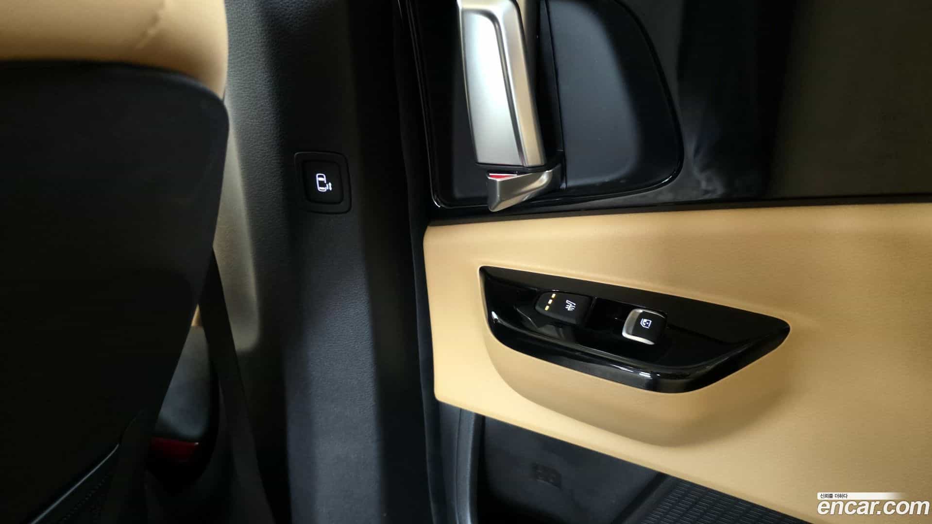Canival Kia 2022.7-OPTION-023