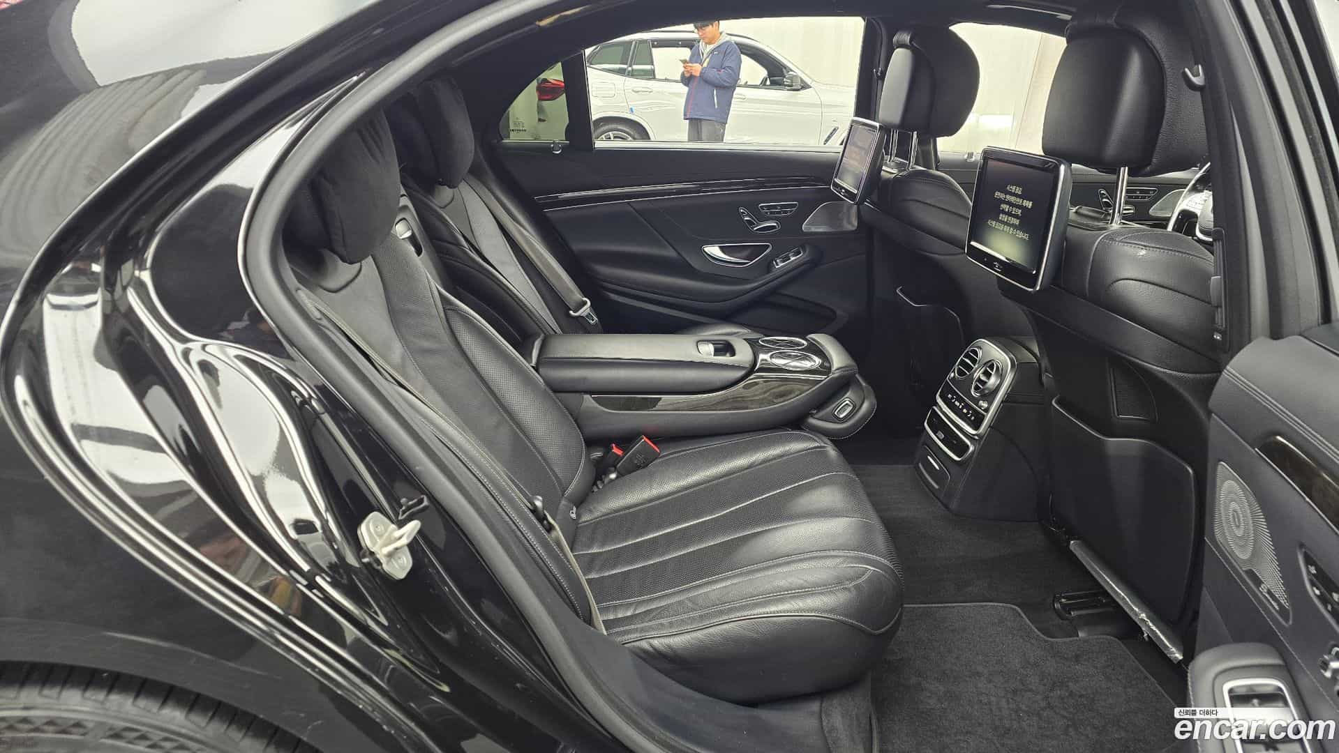 S-Class Mercedes-Benz 2015.11-OPTION-016