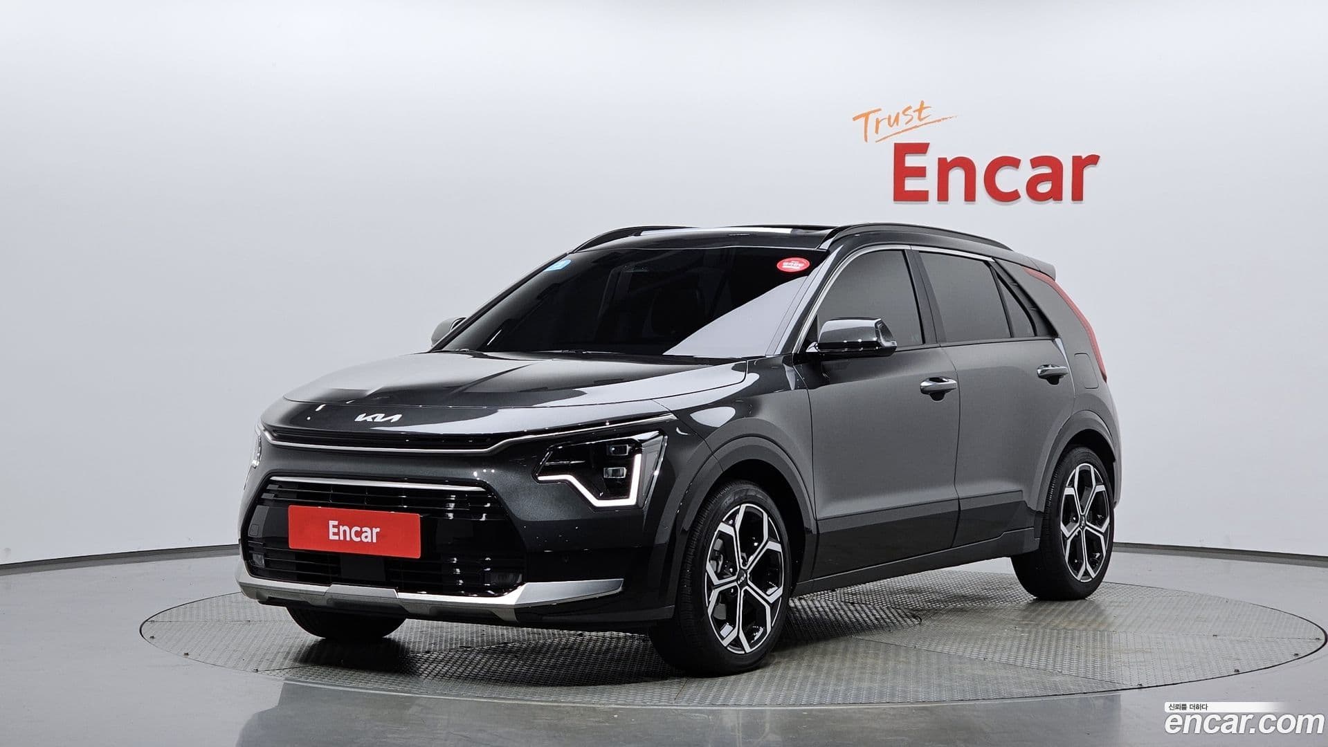 Main__Slider__Photo:Niro Kia 2025.0-0