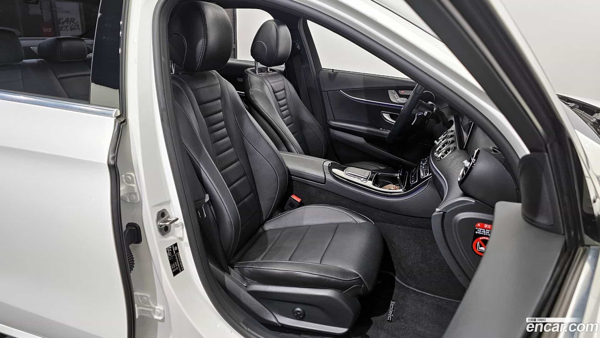 E-Class Mercedes-Benz 2022.1-OPTION-016