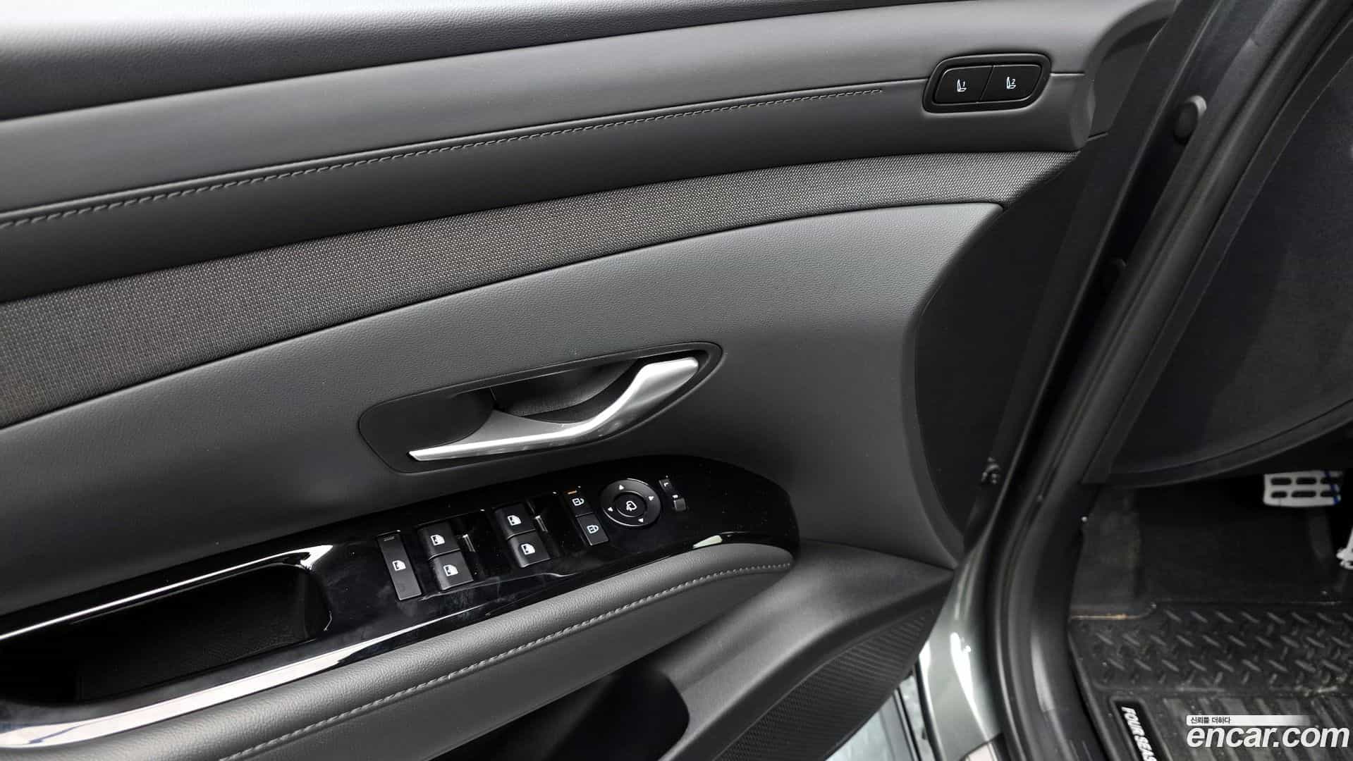 Tucson Hyundai 2025.6-OPTION-015