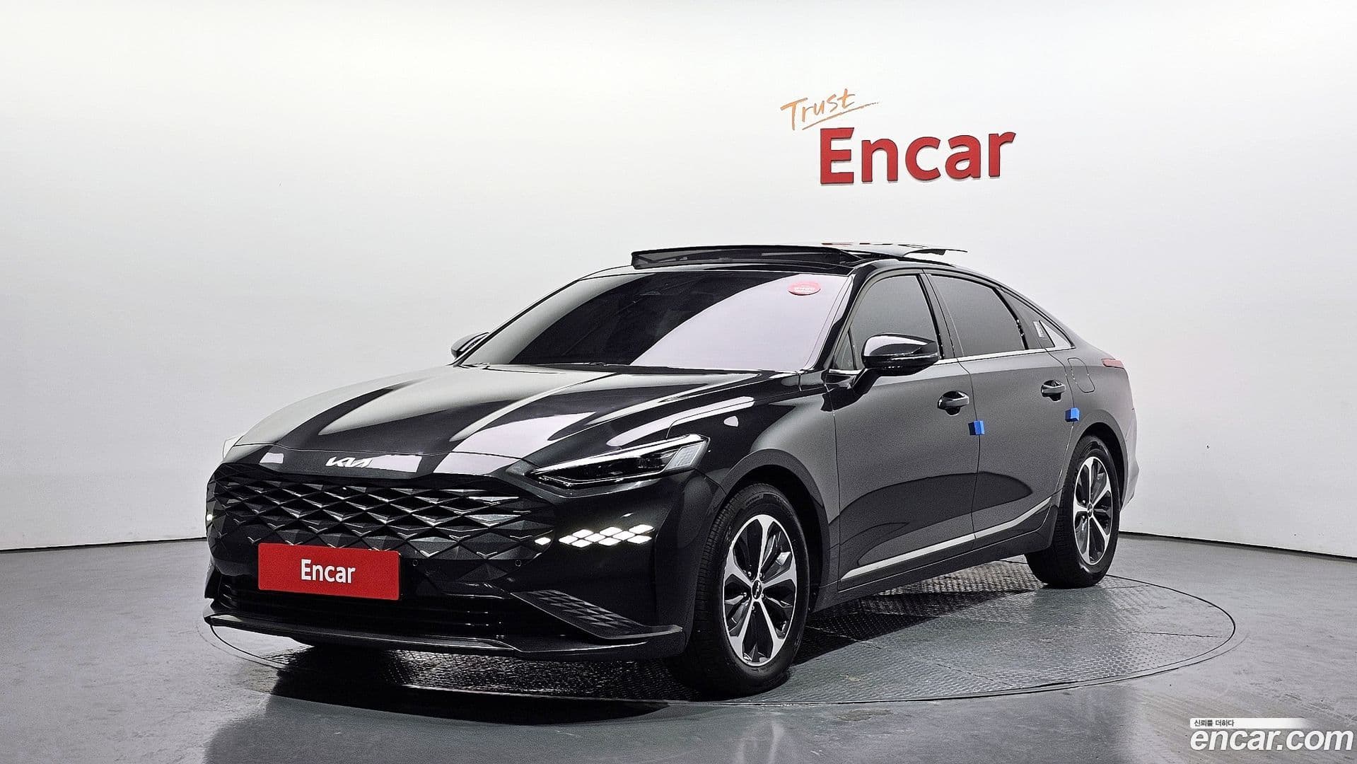 Main__Slider__Photo:K8 Kia 2021.11-0
