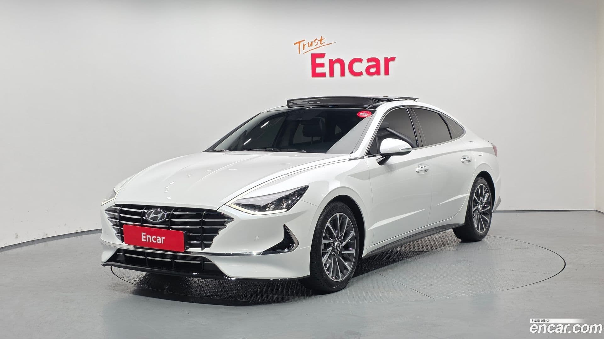Main__Slider__Photo:Sonata Hyundai 2021.0-0