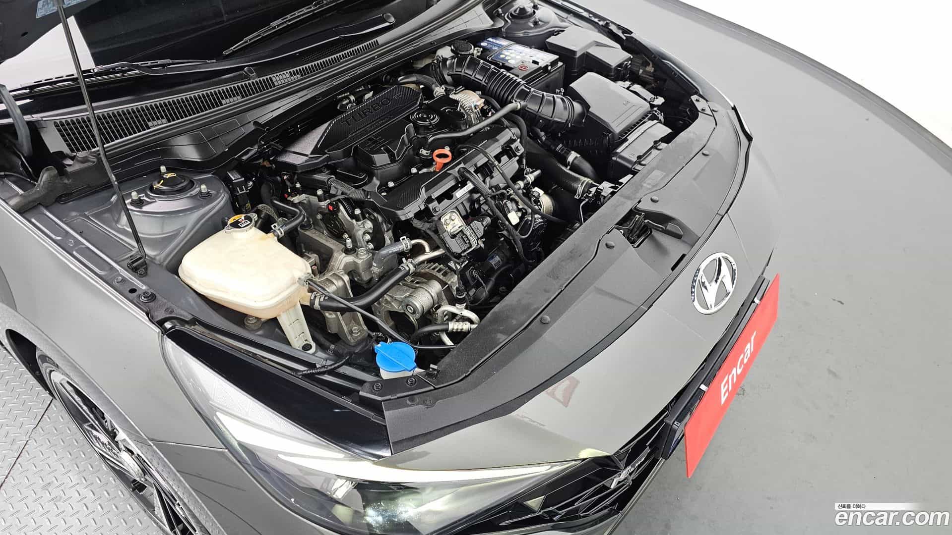 AVANTE Hyundai 2021.11-INNER-006