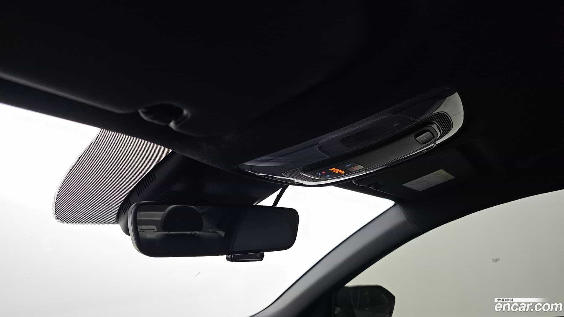 AVANTE Hyundai 2021.11-OPTION-024