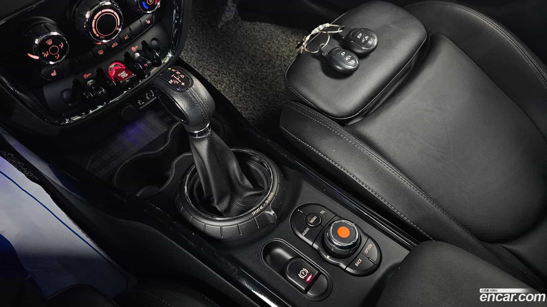 Clubman Mini 2016.6-INNER-009