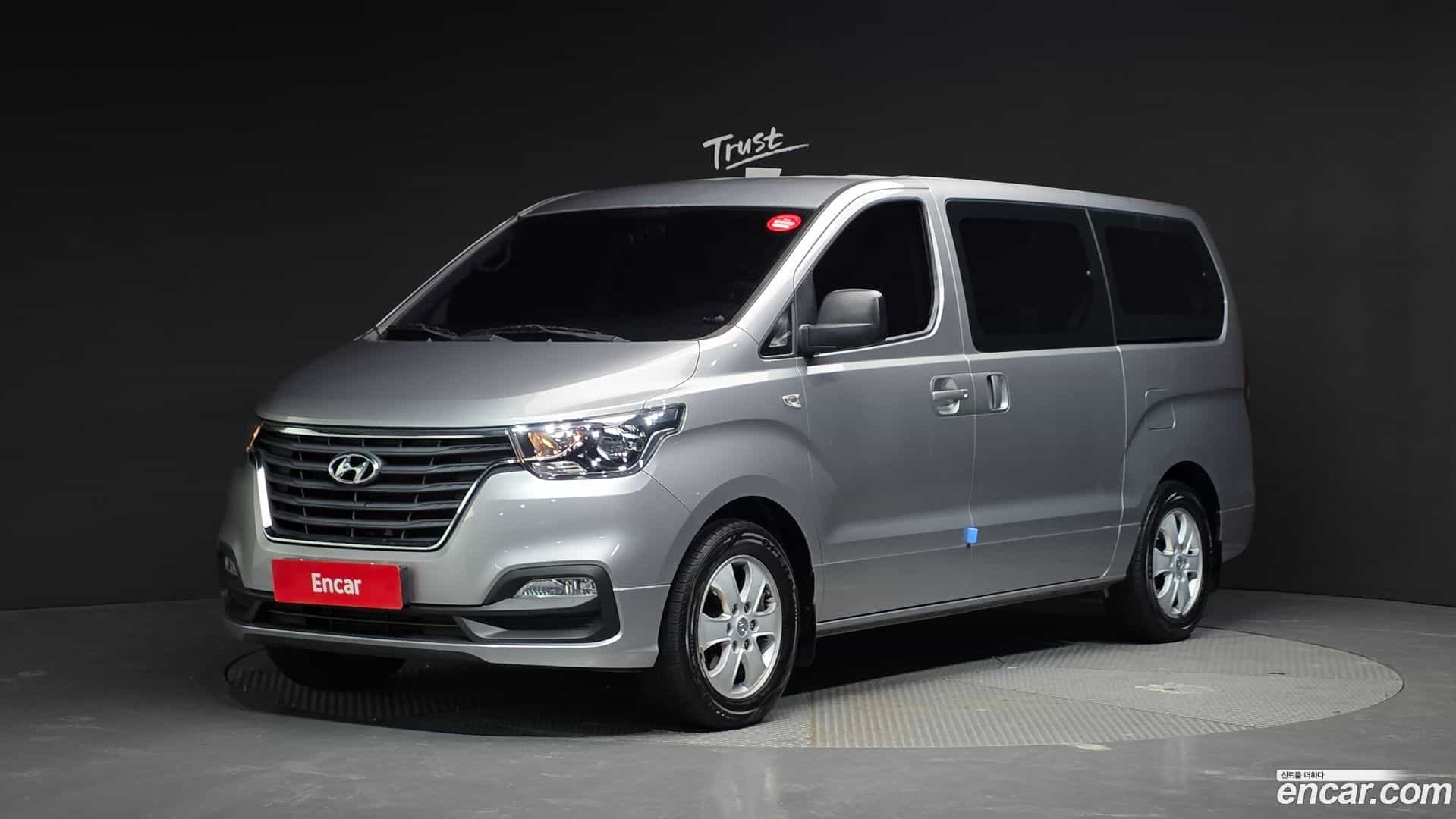 Starex Hyundai 2019.0-OUTER-001