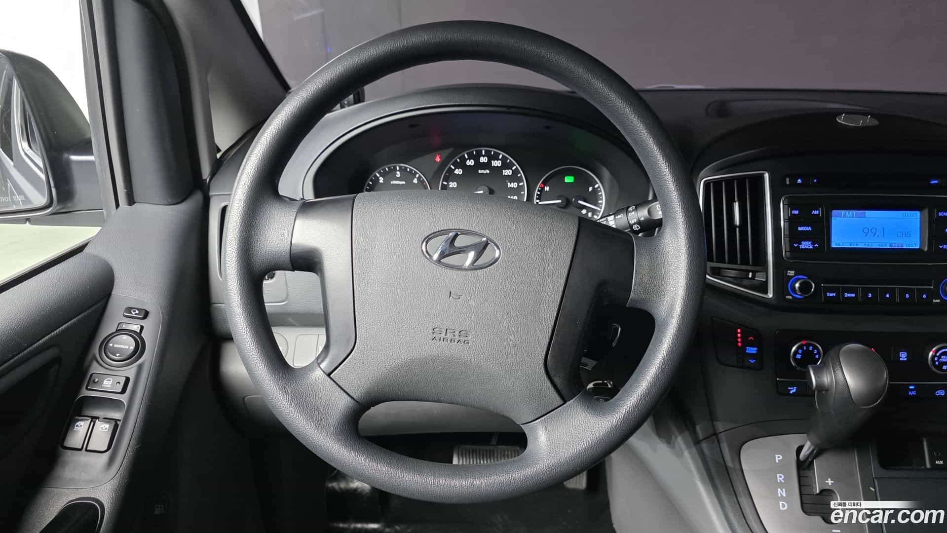 Starex Hyundai 2019.0-OPTION-018