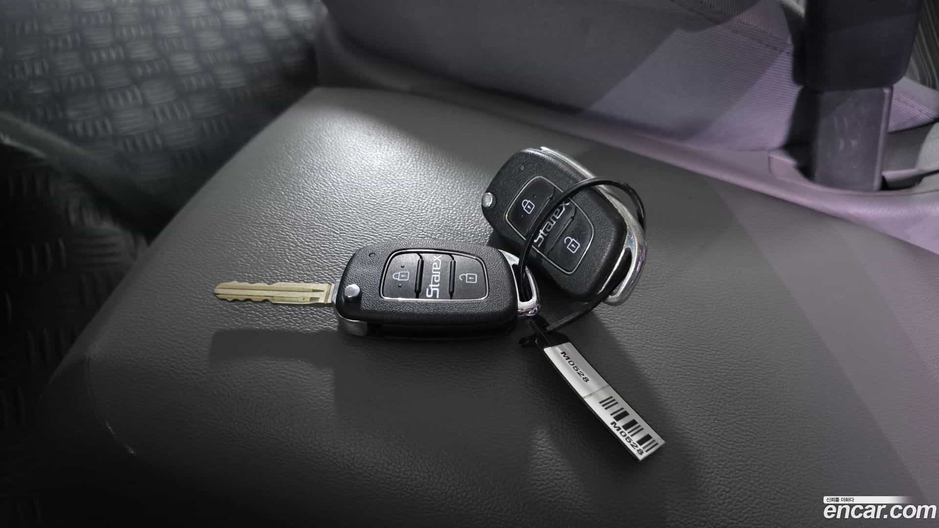 Starex Hyundai 2019.0-OPTION-023