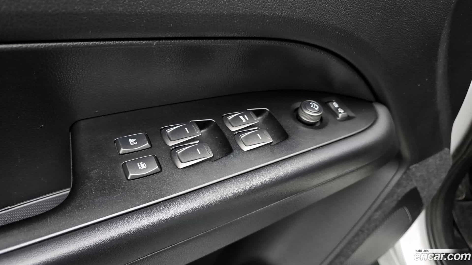 Rexton KG Mobility 2021.6-OPTION-022