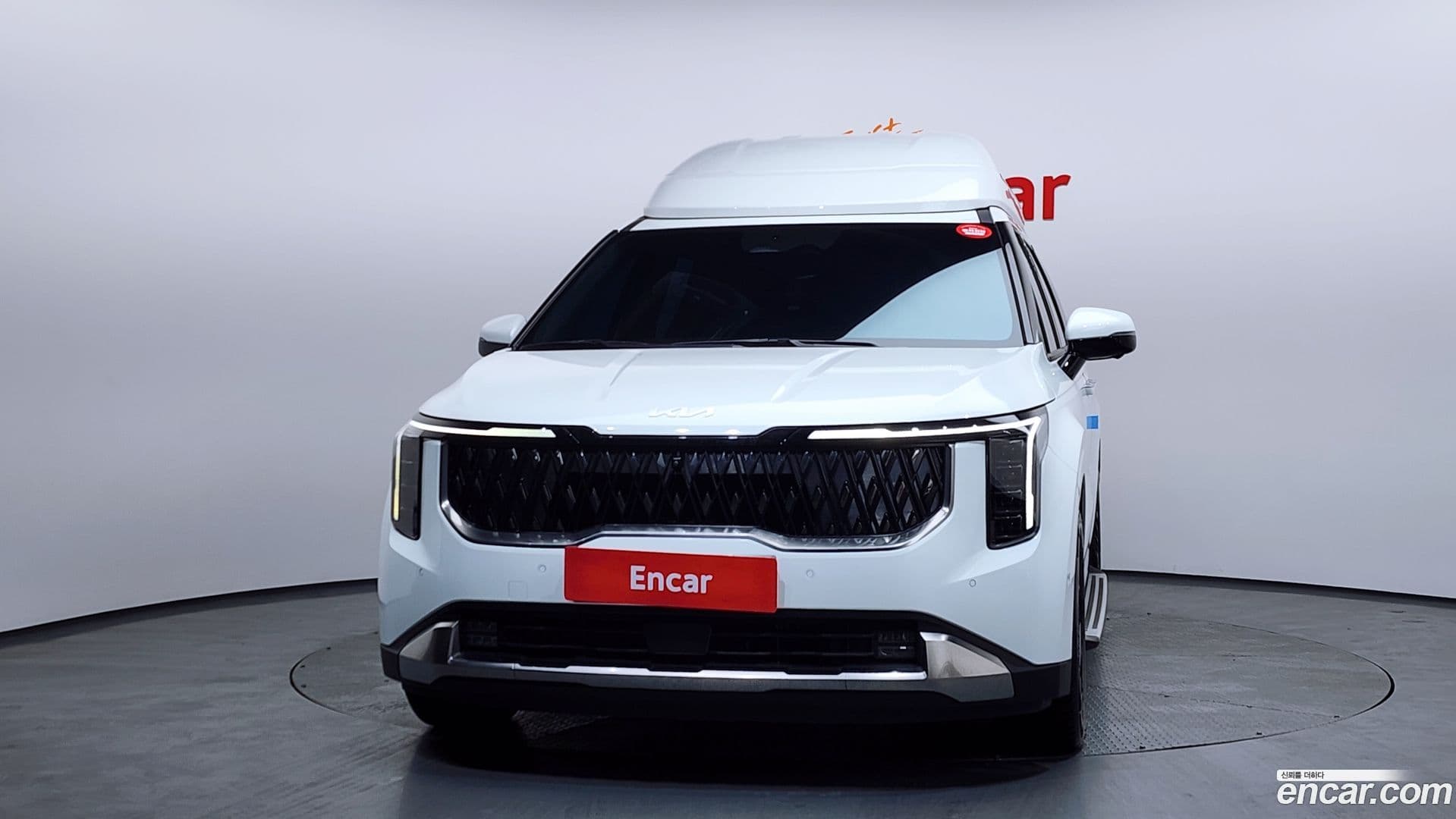 Main__Slider__Photo:Canival Kia 2024.4-2
