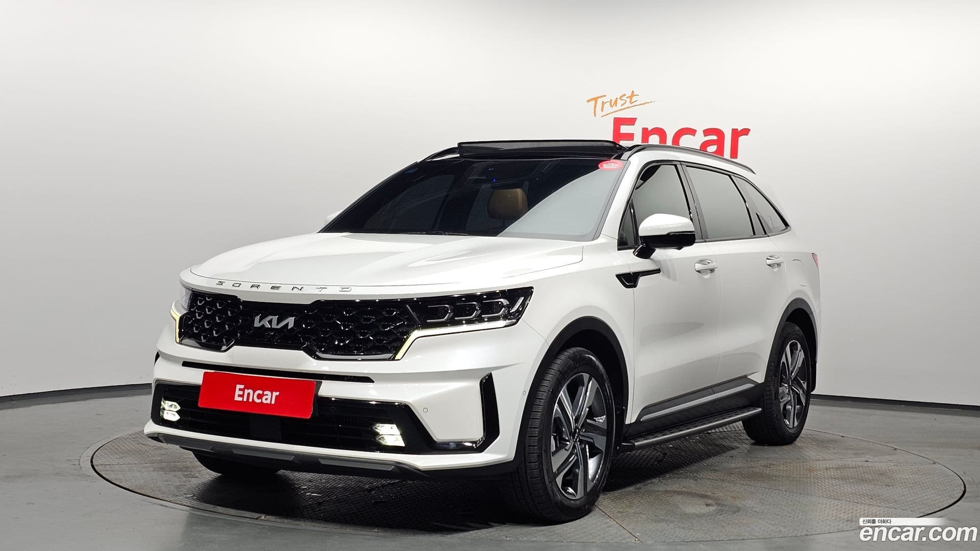 Main__Slider__Photo:Sorento Kia 2022.2-0