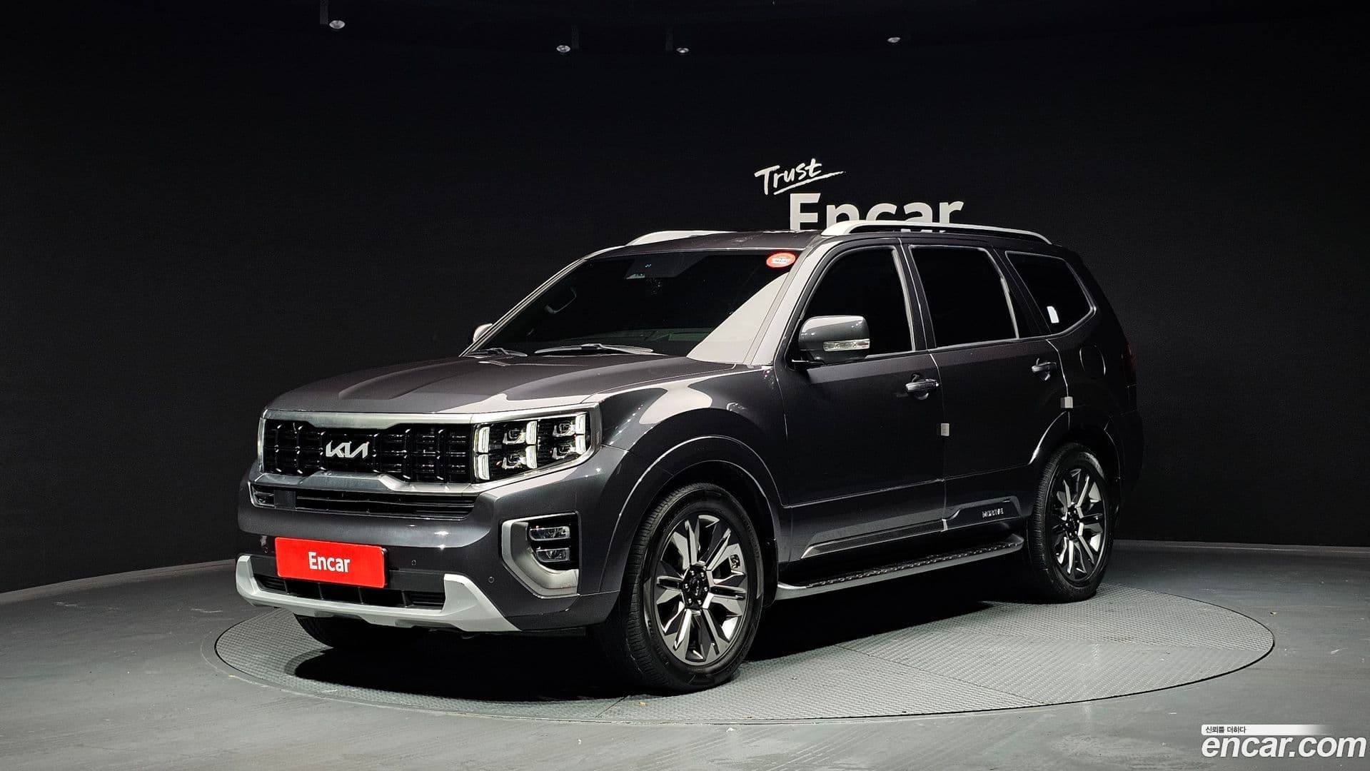 Main__Slider__Photo:Mohave Kia 2022.4-0
