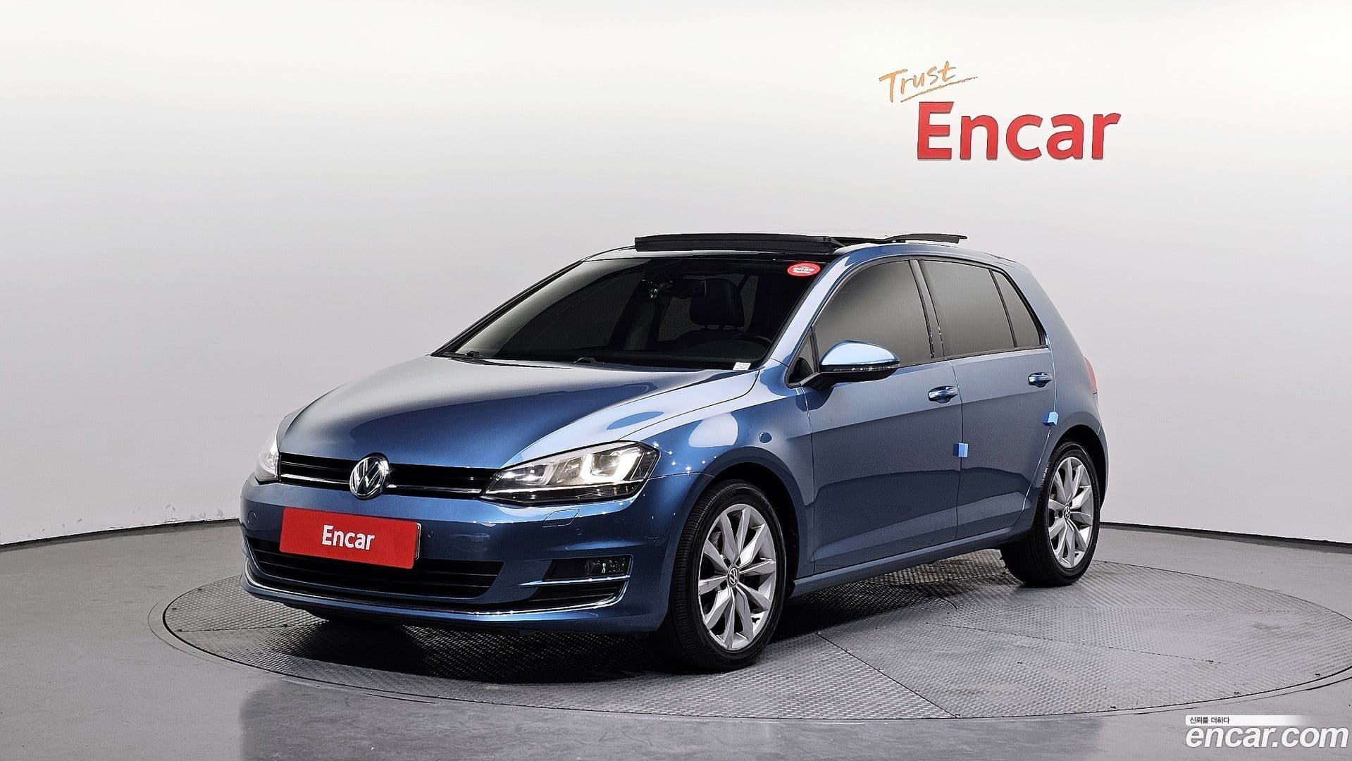 Main__Slider__Photo:Golf Volkswagen 2016.5-0