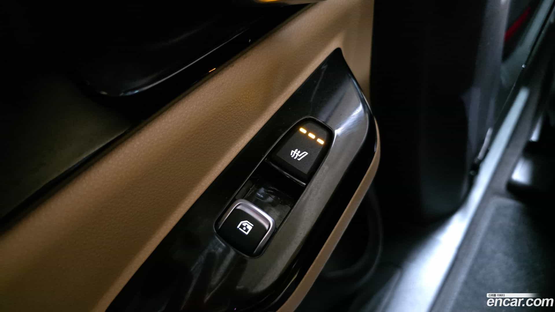 Canival Kia 2023.7-OPTION-023