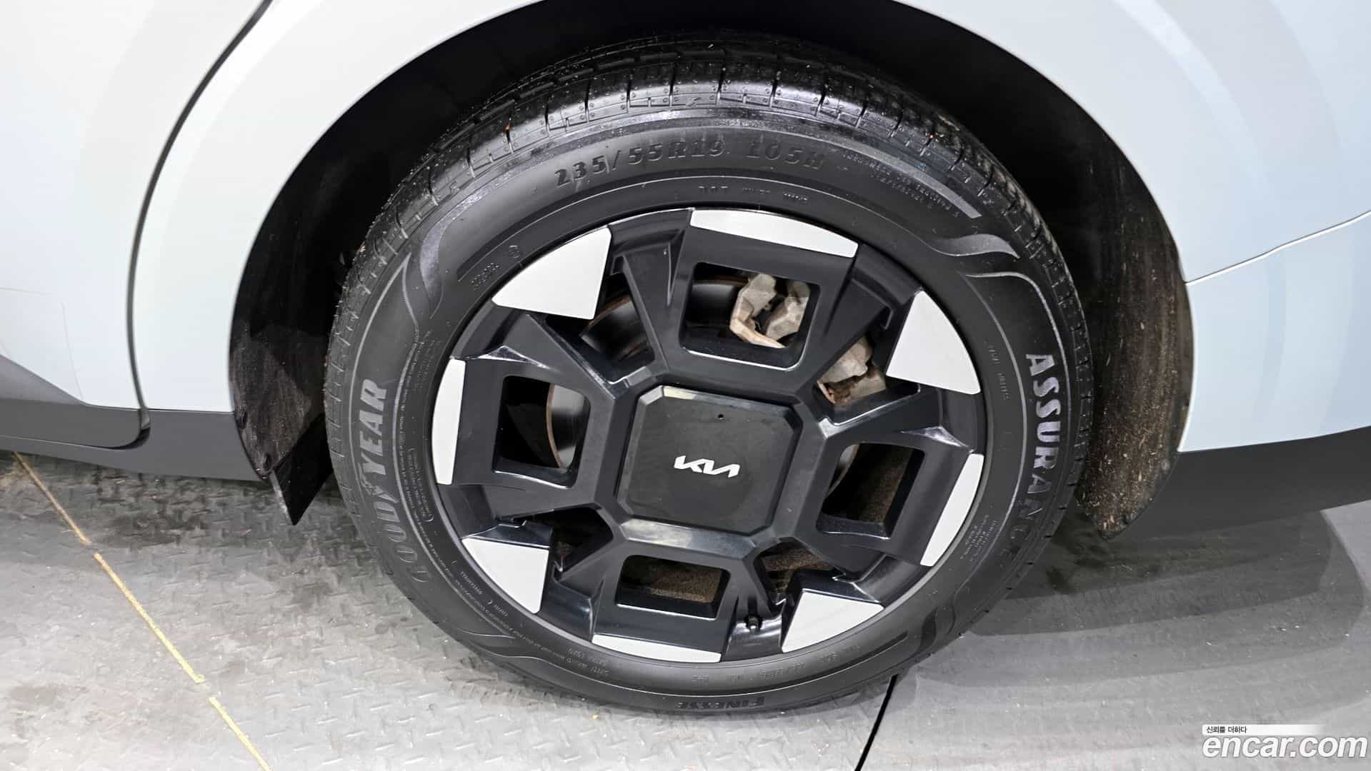 Canival Kia 2023.11-OUTER-005