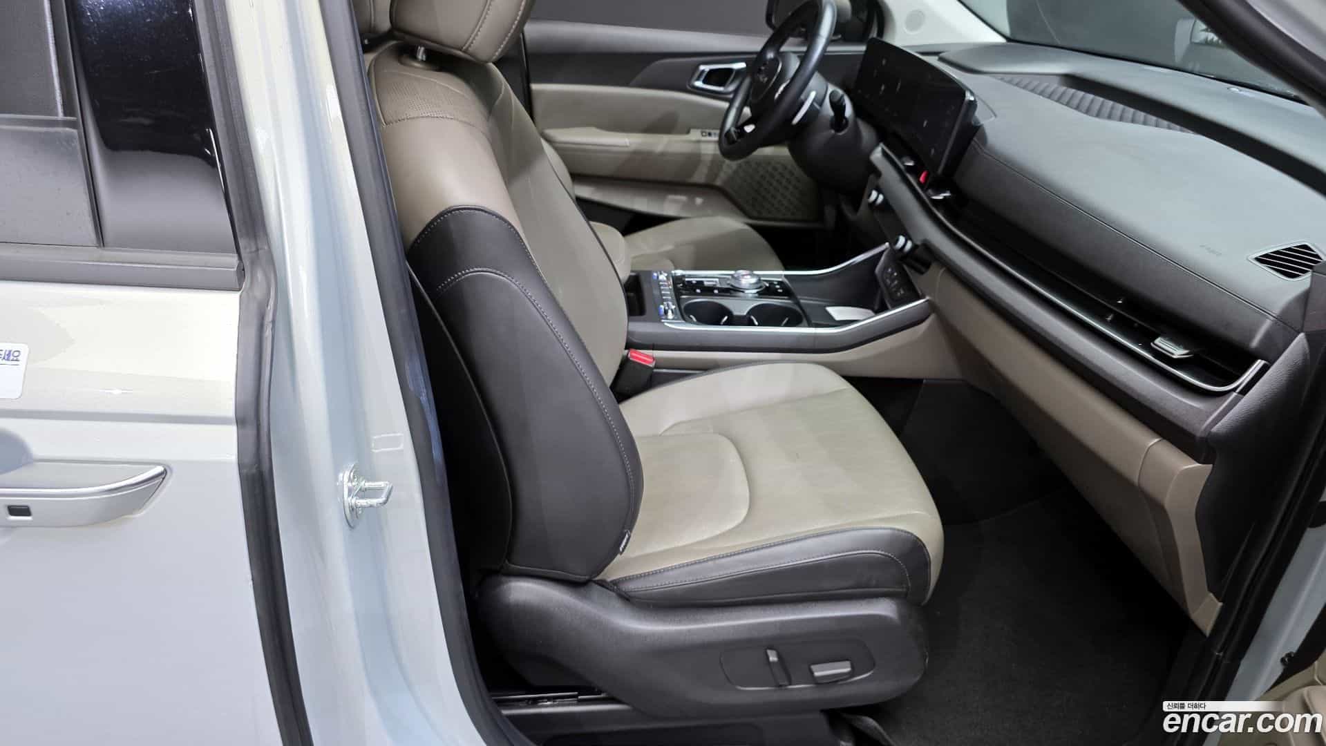 Canival Kia 2023.11-OPTION-016