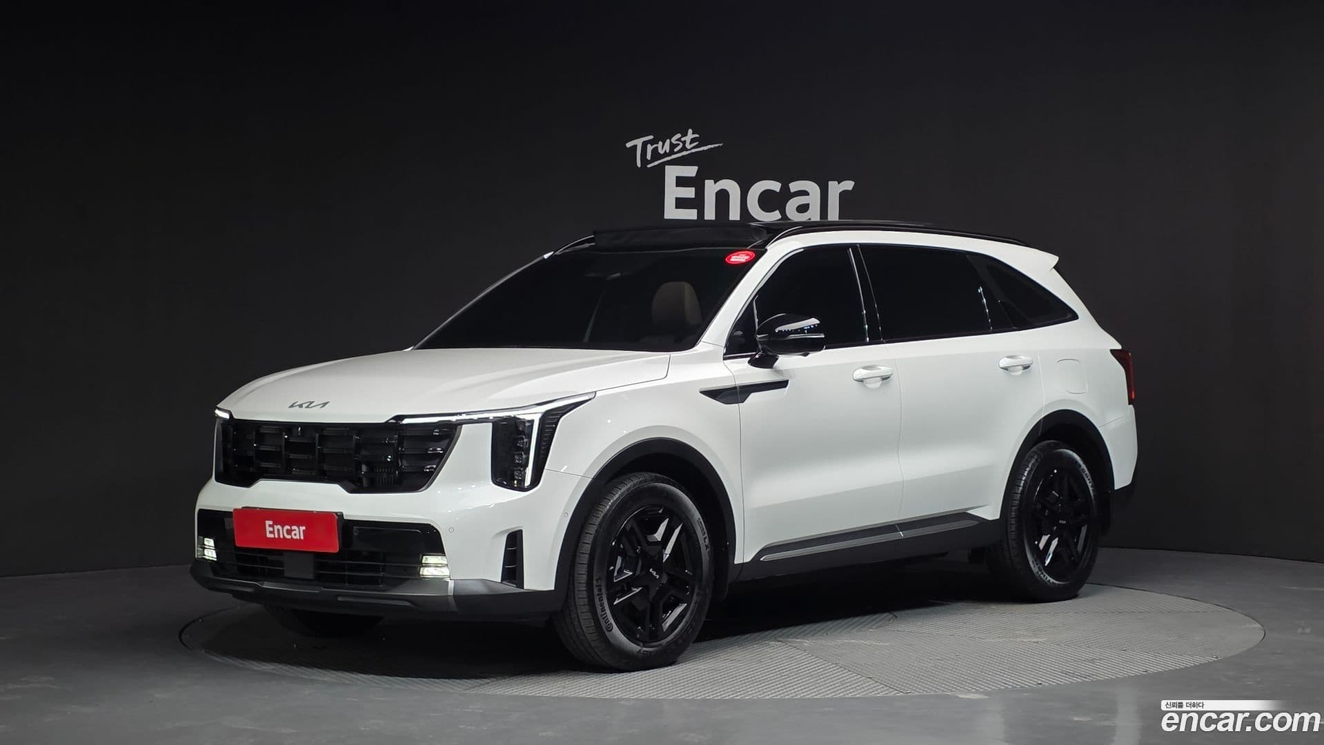 Main__Slider__Photo:Sorento Kia 2024.0-0