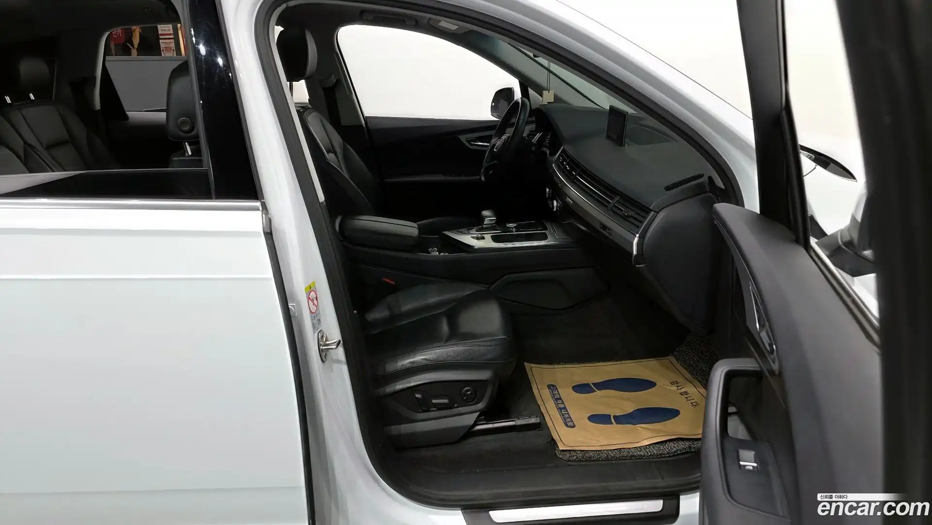 Q7 Audi 2019.10-OPTION-015