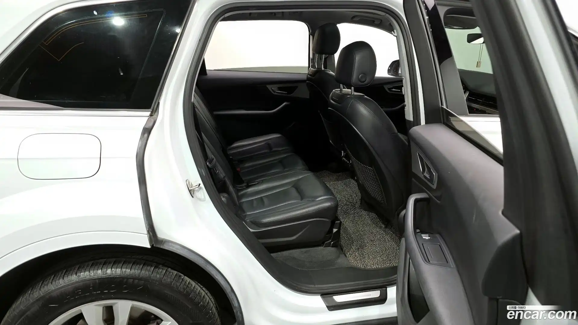 Q7 Audi 2019.10-OPTION-016