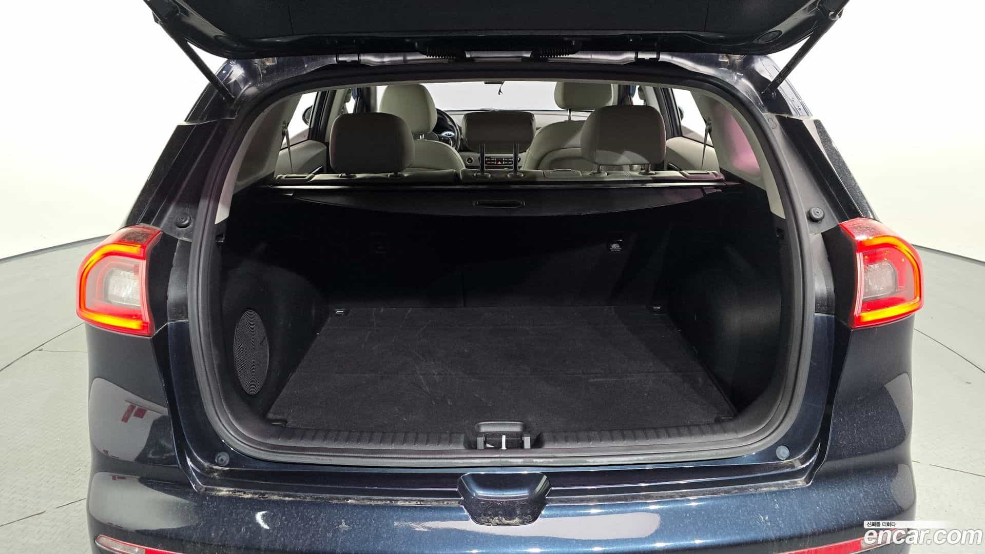 Niro Kia 2017.5-OPTION-024