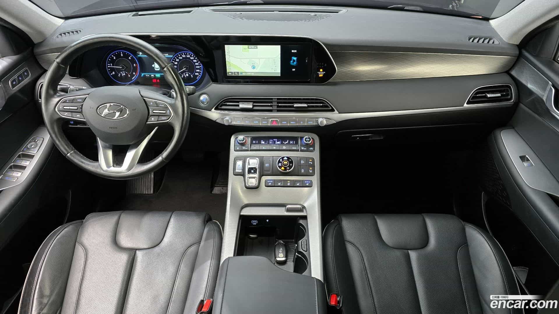 Palisade Hyundai 2019.1-INNER-007
