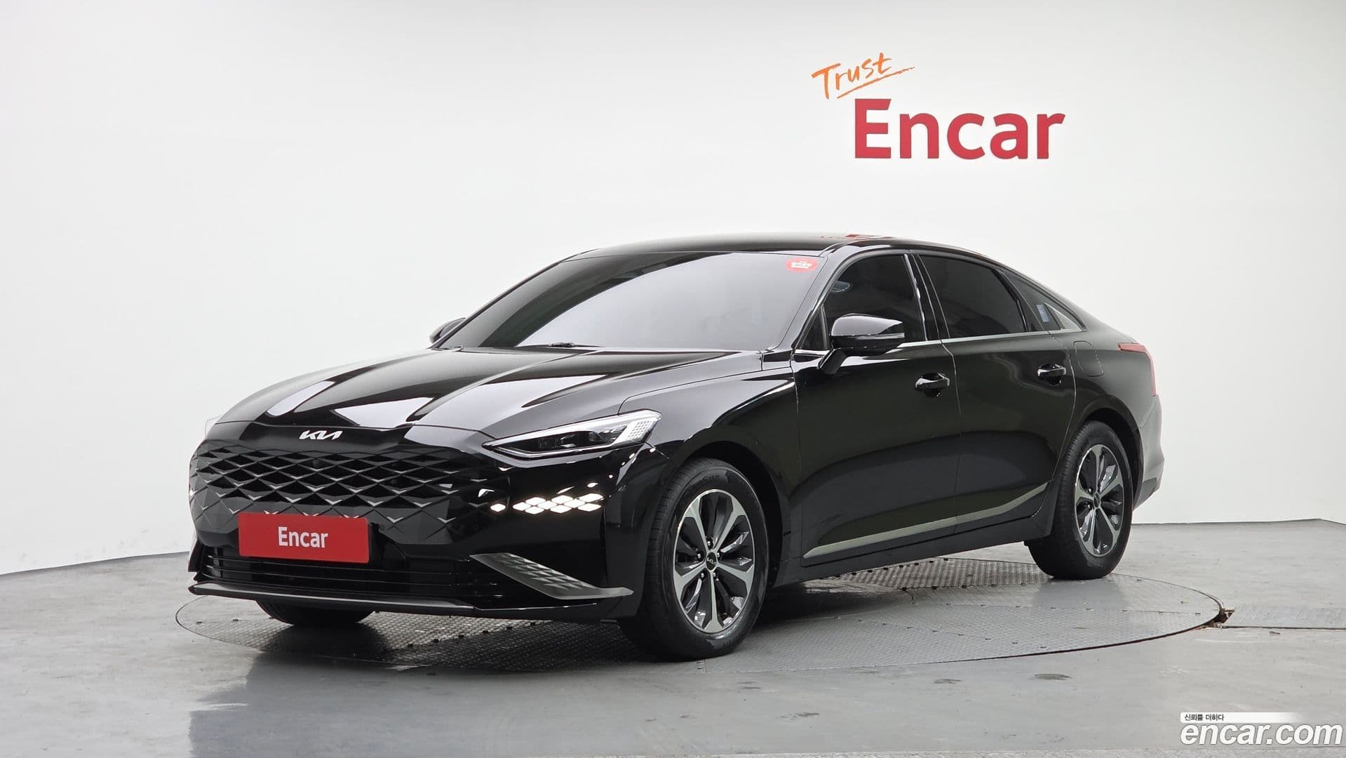 Main__Slider__Photo:K8 Kia 2022.1-0