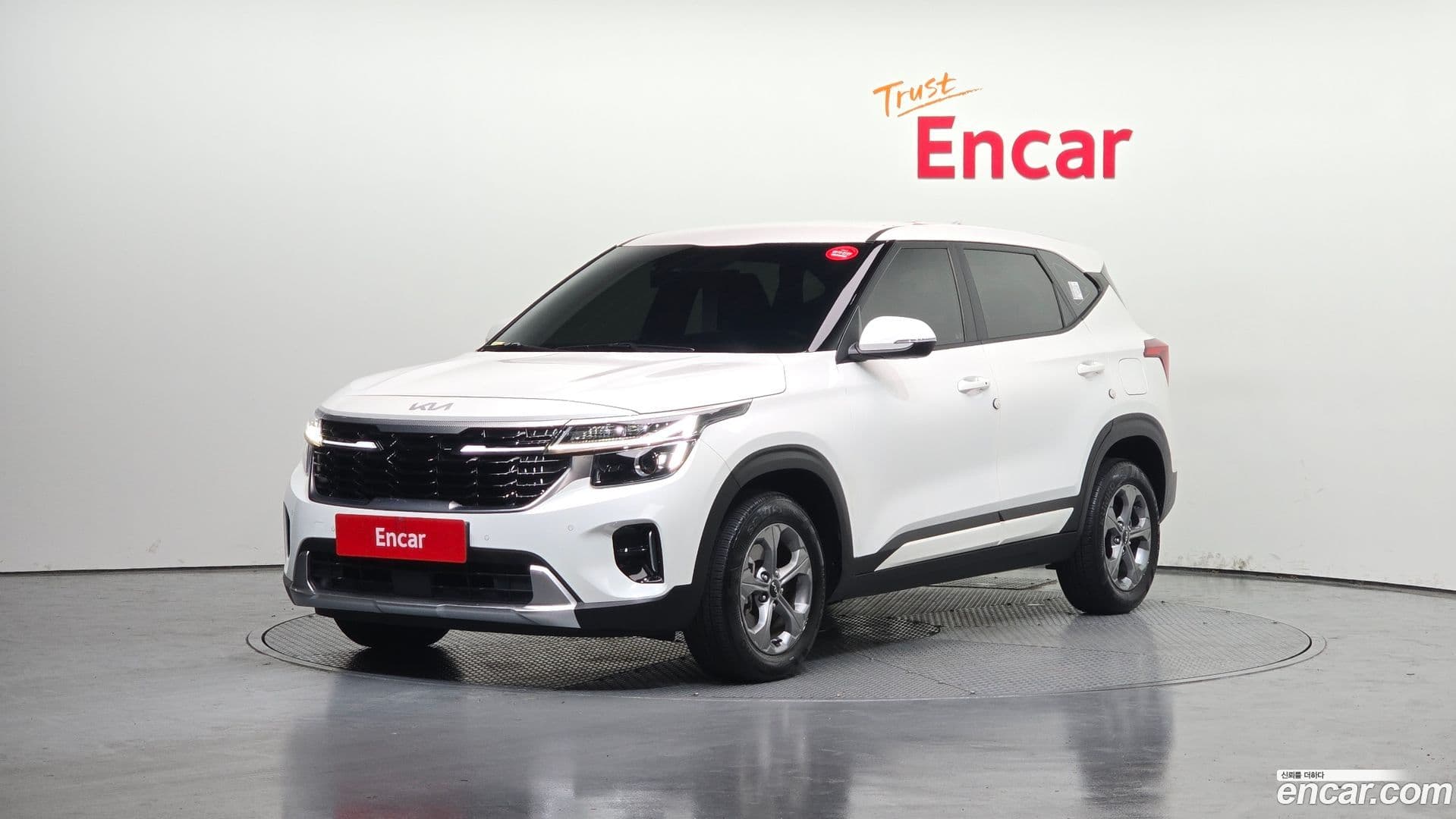 Main__Slider__Photo:Seltos Kia 2023.4-0