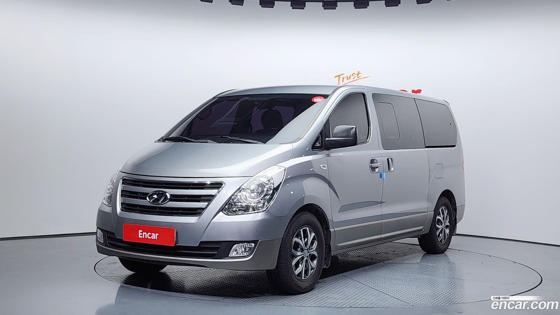 Main__Slider__Photo:Starex Hyundai 2017.3-0