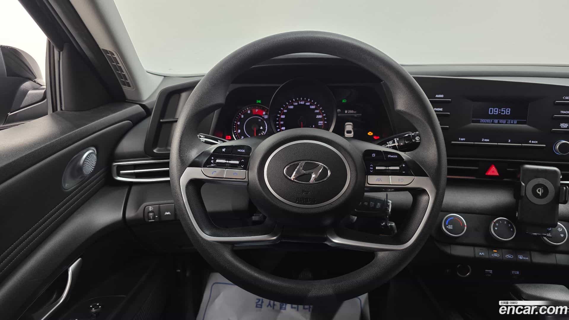 AVANTE Hyundai 2020.11-OPTION-017