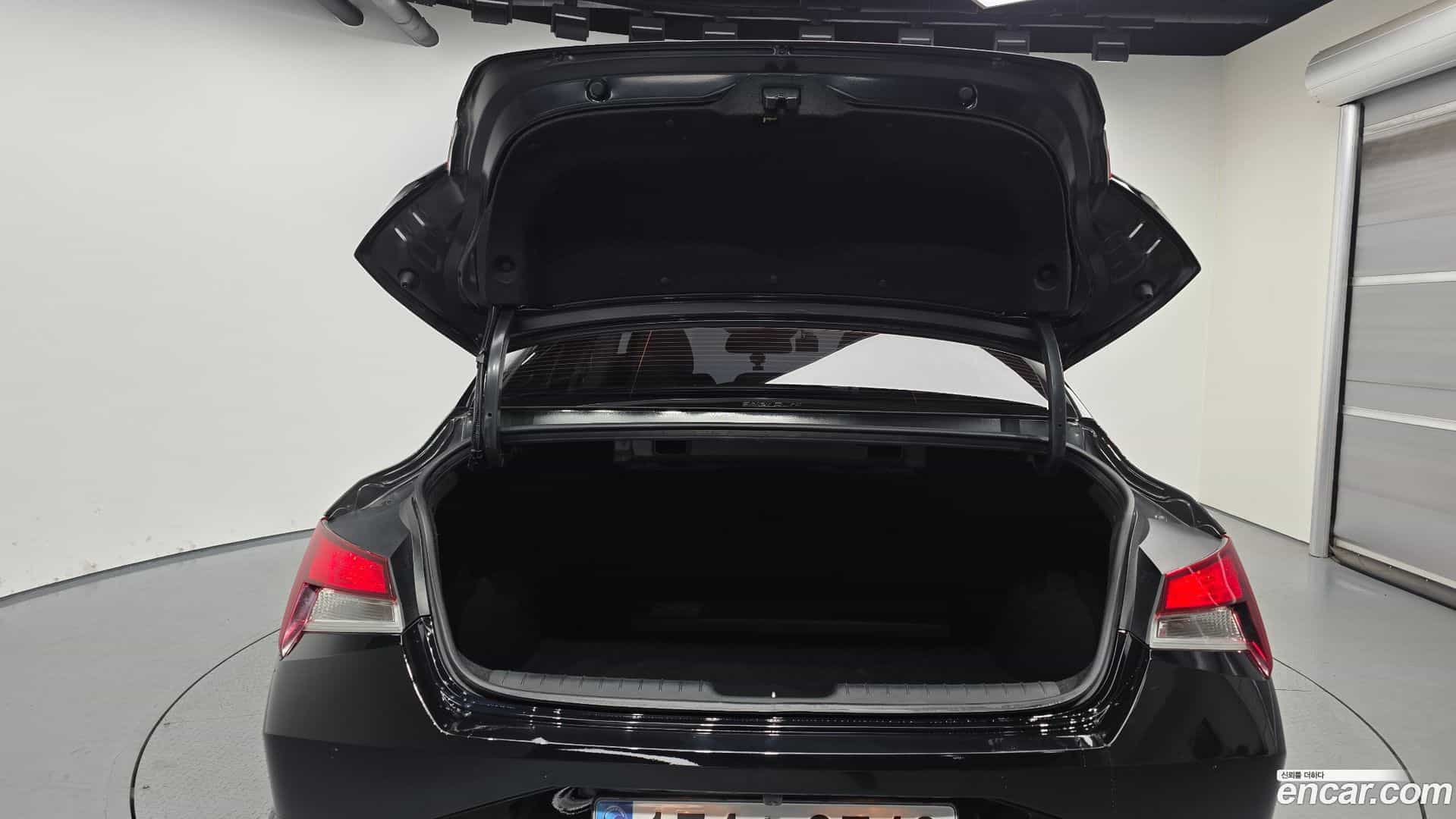 AVANTE Hyundai 2020.11-OPTION-024