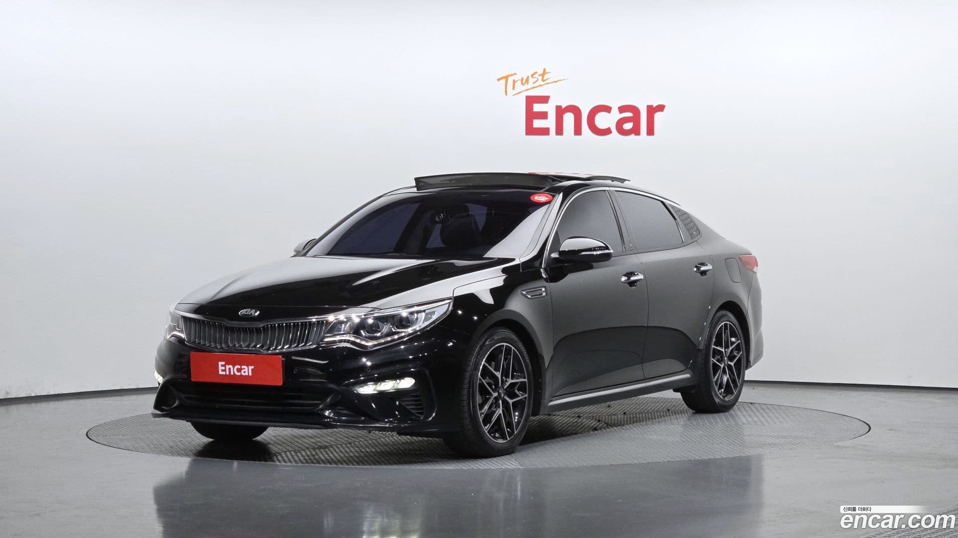 Main__Slider__Photo:K5 Kia 2018.3-0