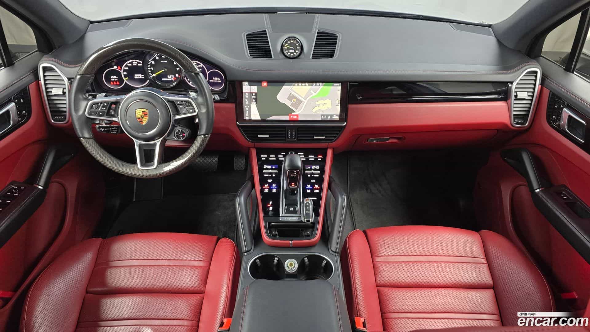 Cayenne Porsche 2021.2-INNER-007
