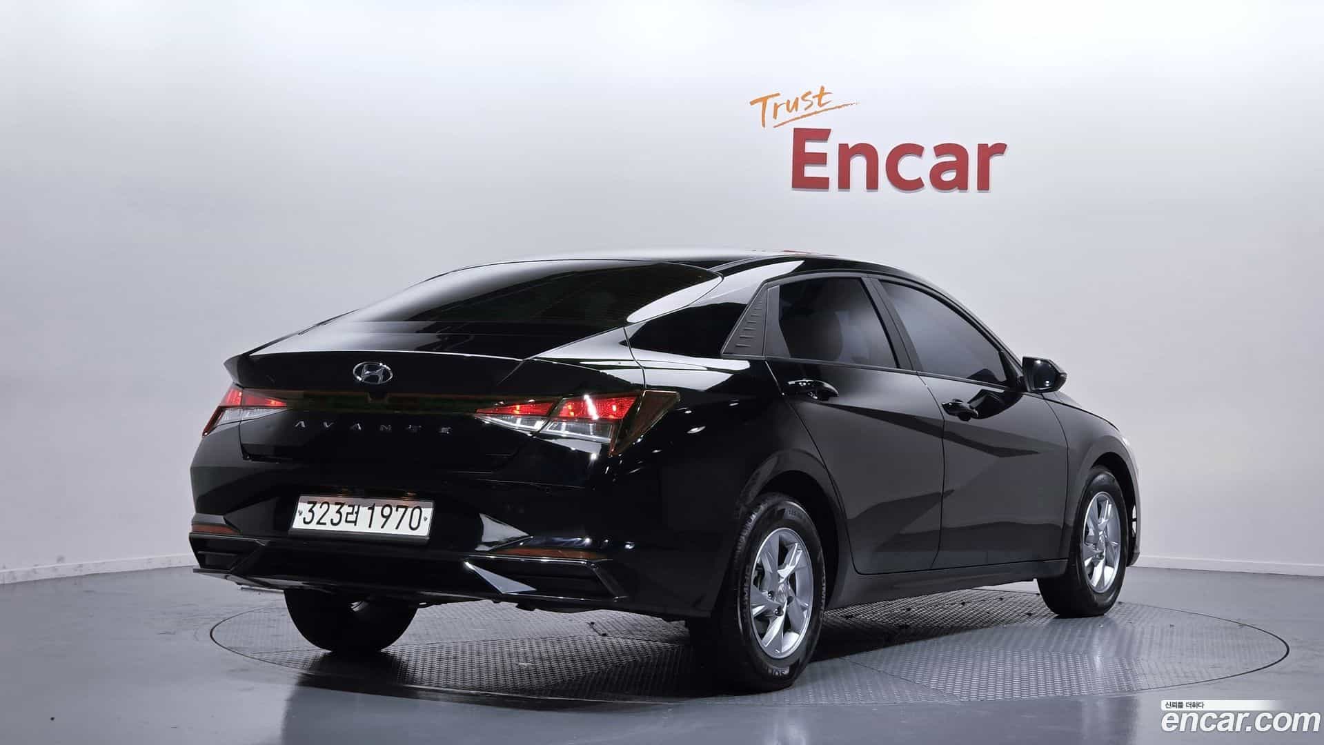 AVANTE Hyundai 2020.6-OUTER-002
