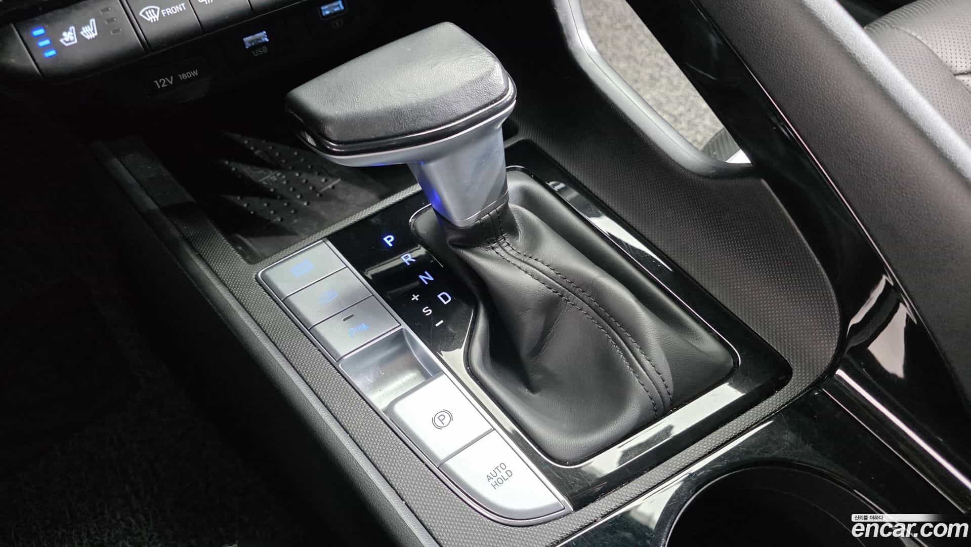AVANTE Hyundai 2021.11-INNER-009