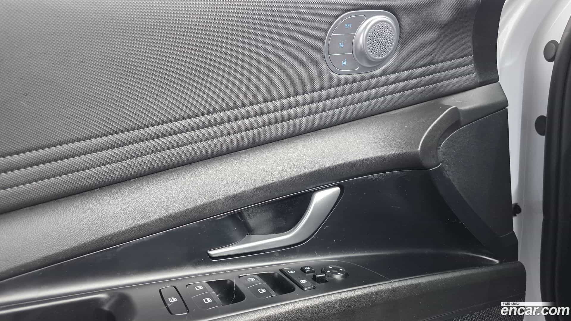 AVANTE Hyundai 2021.11-OPTION-016