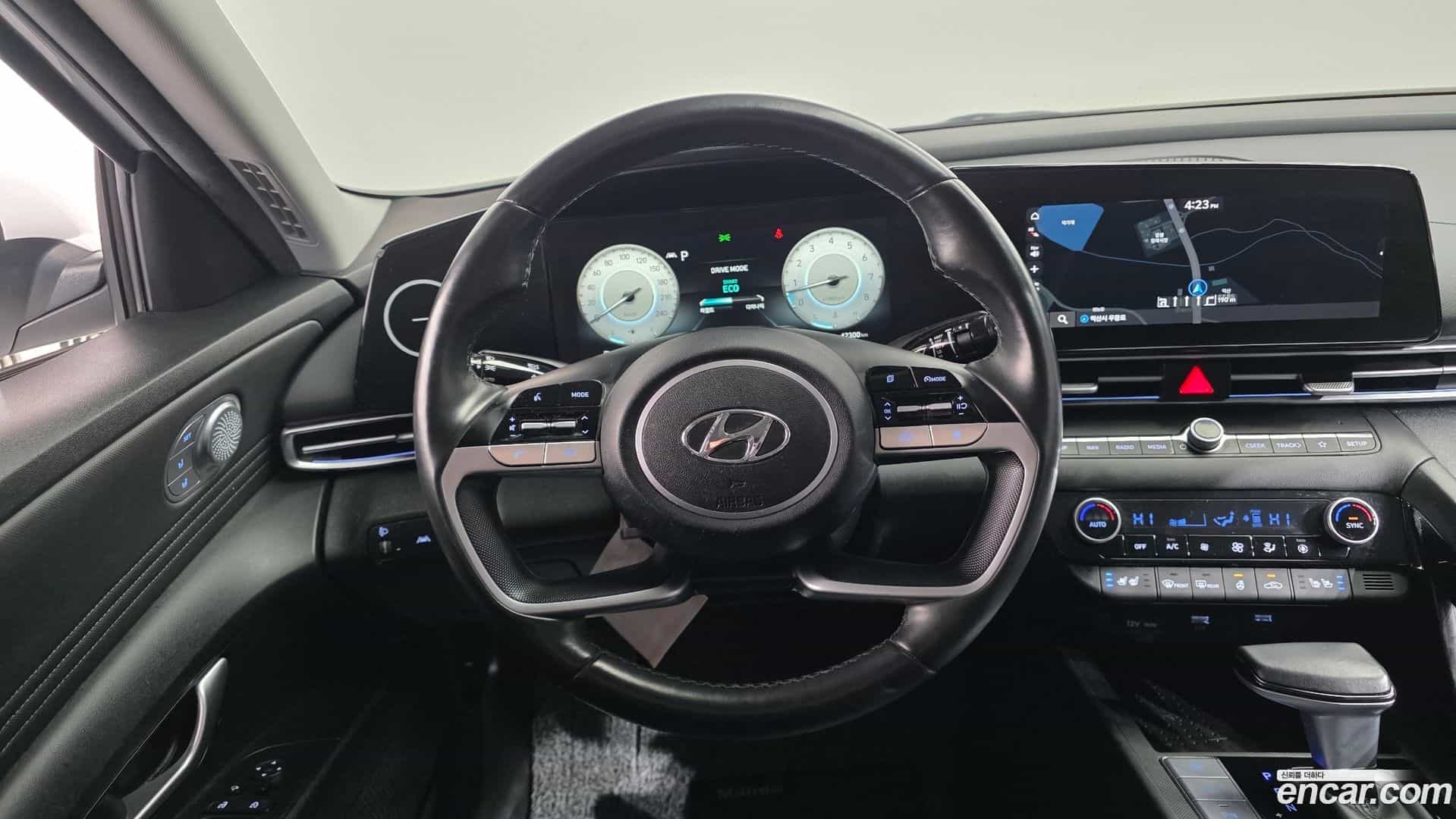 AVANTE Hyundai 2021.11-OPTION-017