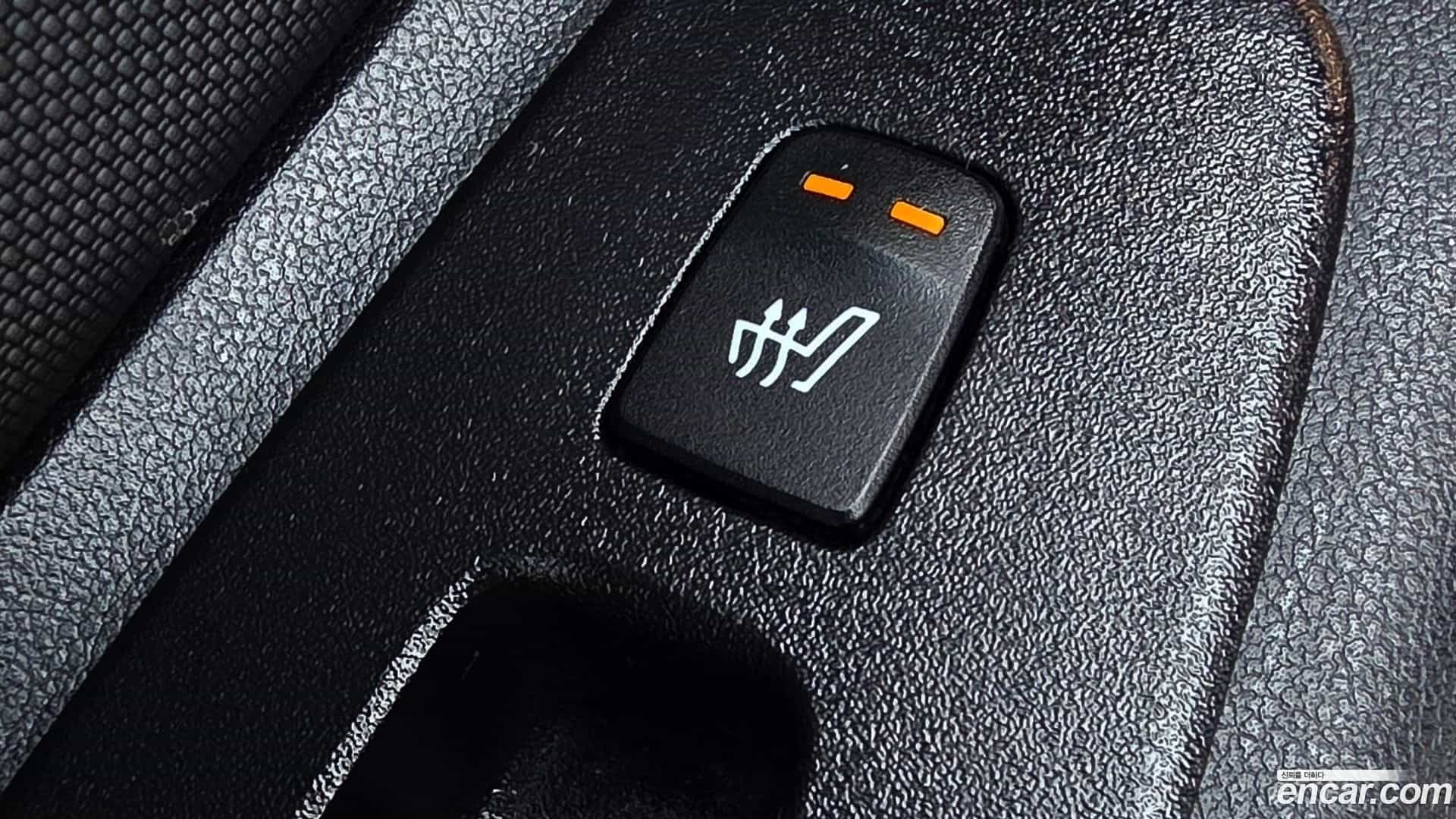 AVANTE Hyundai 2021.11-OPTION-021