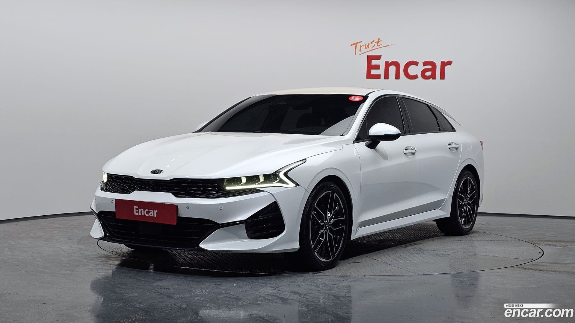 Main__Slider__Photo:K5 Kia 2020.8-0