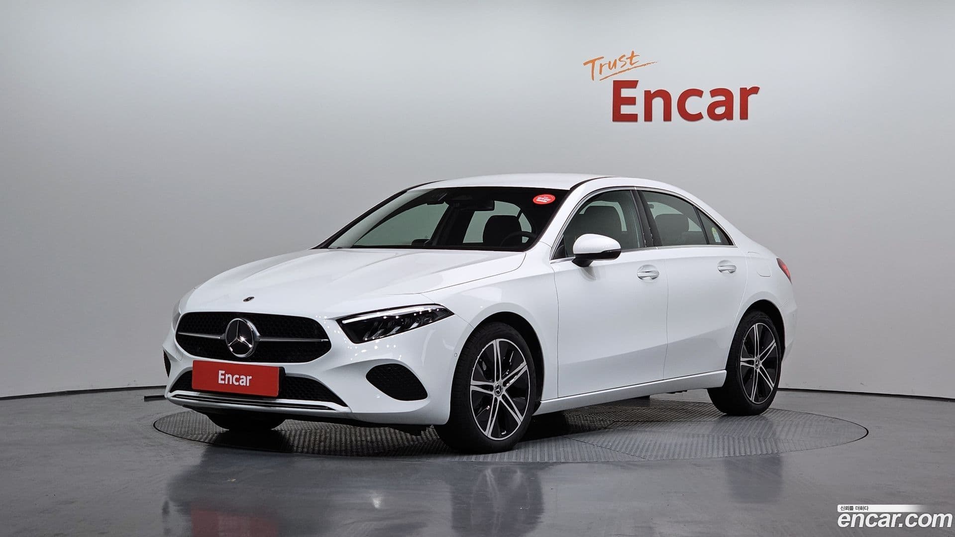 Main__Slider__Photo:A-Class Mercedes-Benz 2025.4-0