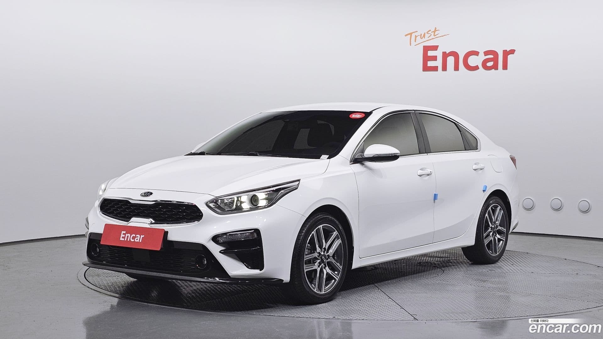 Main__Slider__Photo:K3 Kia 2020.9-0
