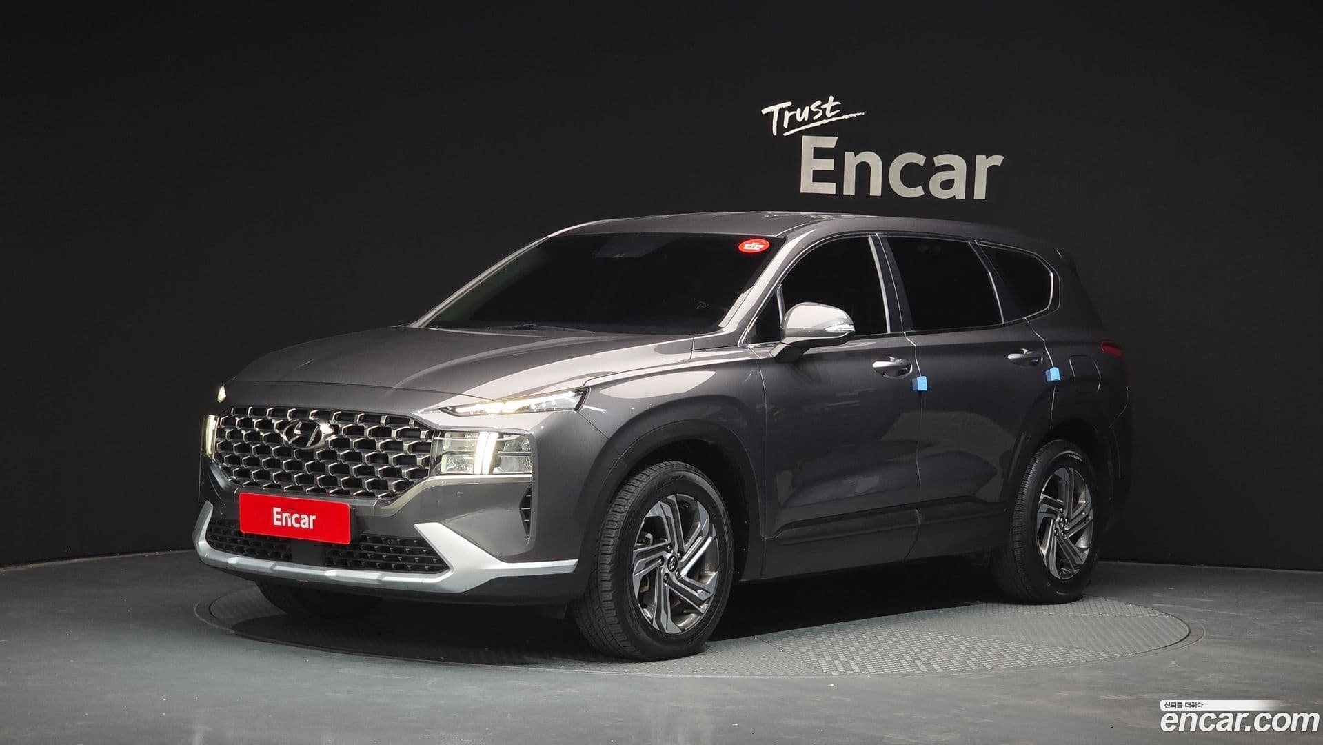 Main__Slider__Photo:Santafe Hyundai 2021.11-0