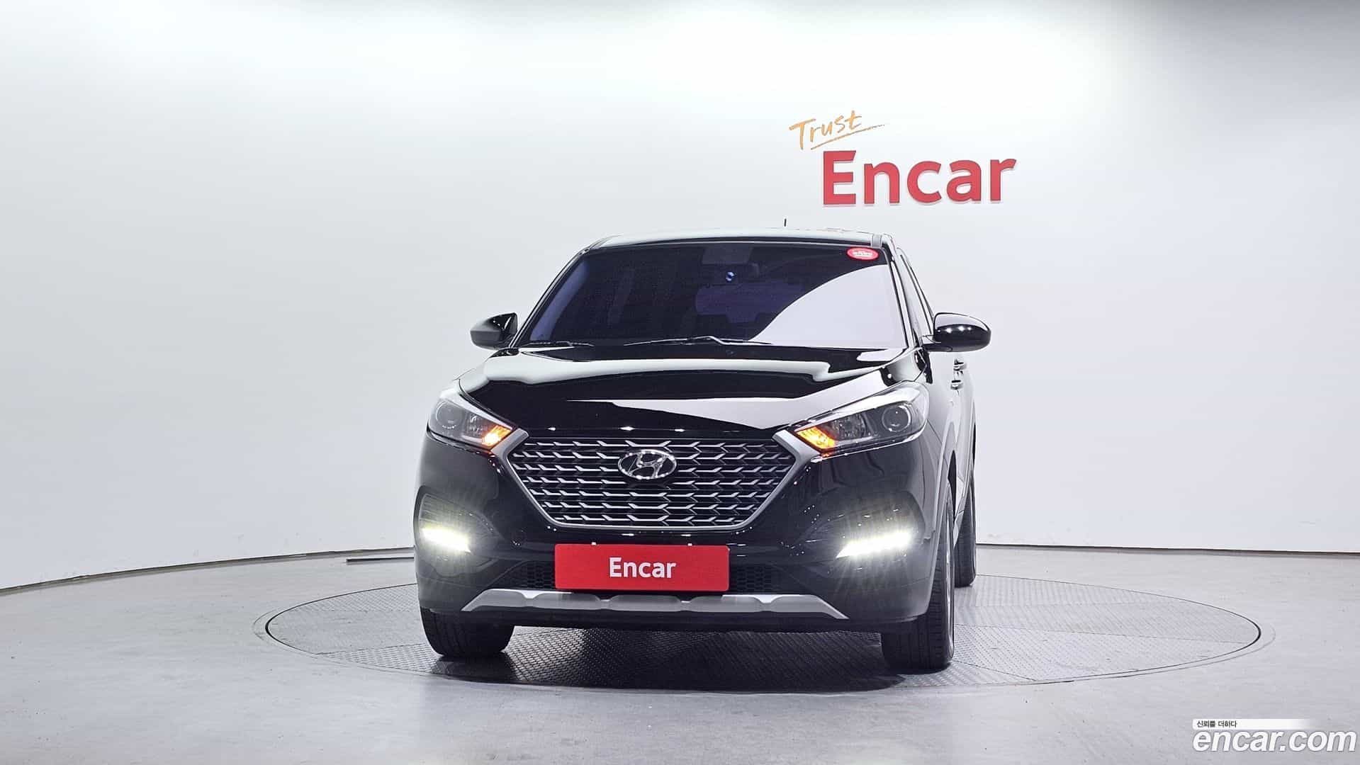 Tucson Hyundai 2017.11-OUTER-003