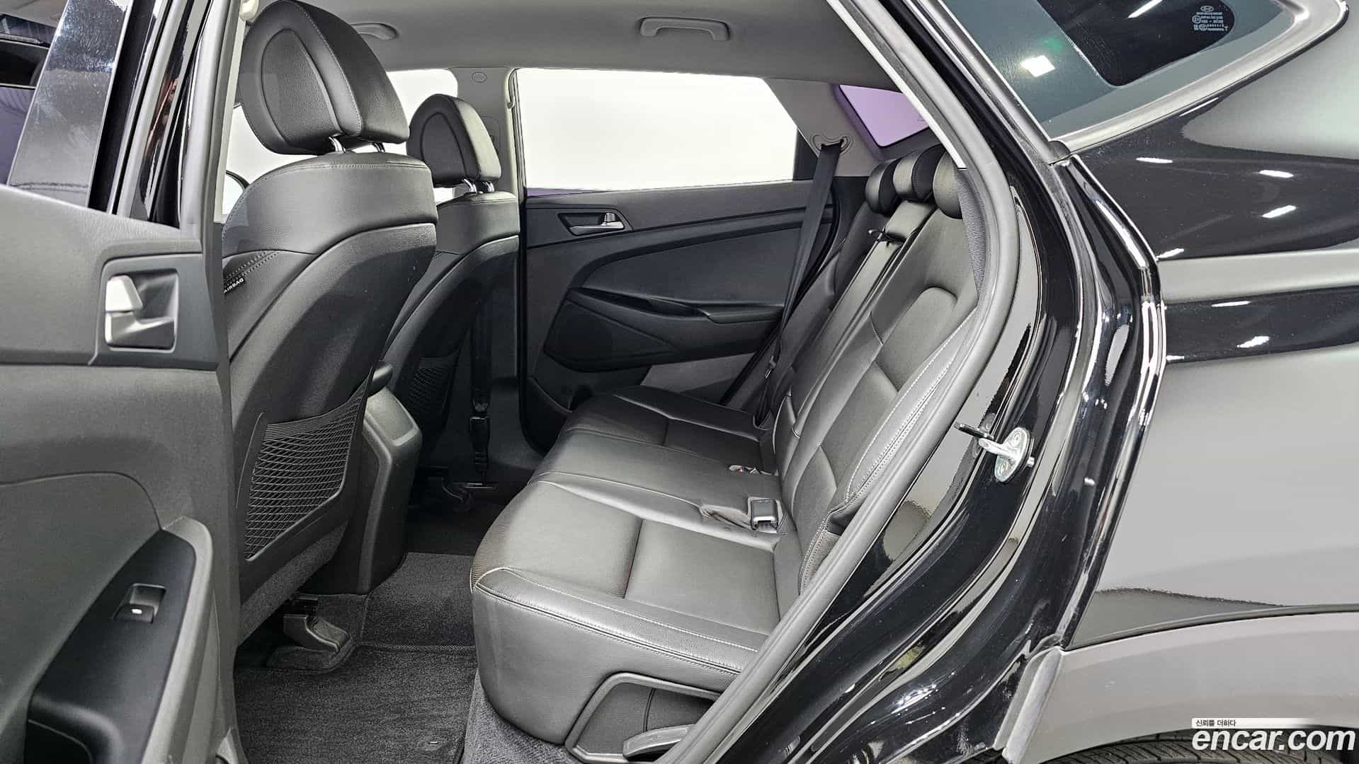 Tucson Hyundai 2017.11-OPTION-016