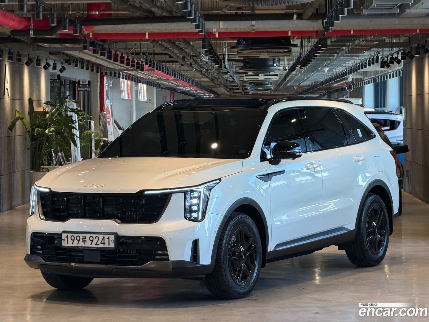 Main__Slider__Photo:Sorento Kia 2023.11-0