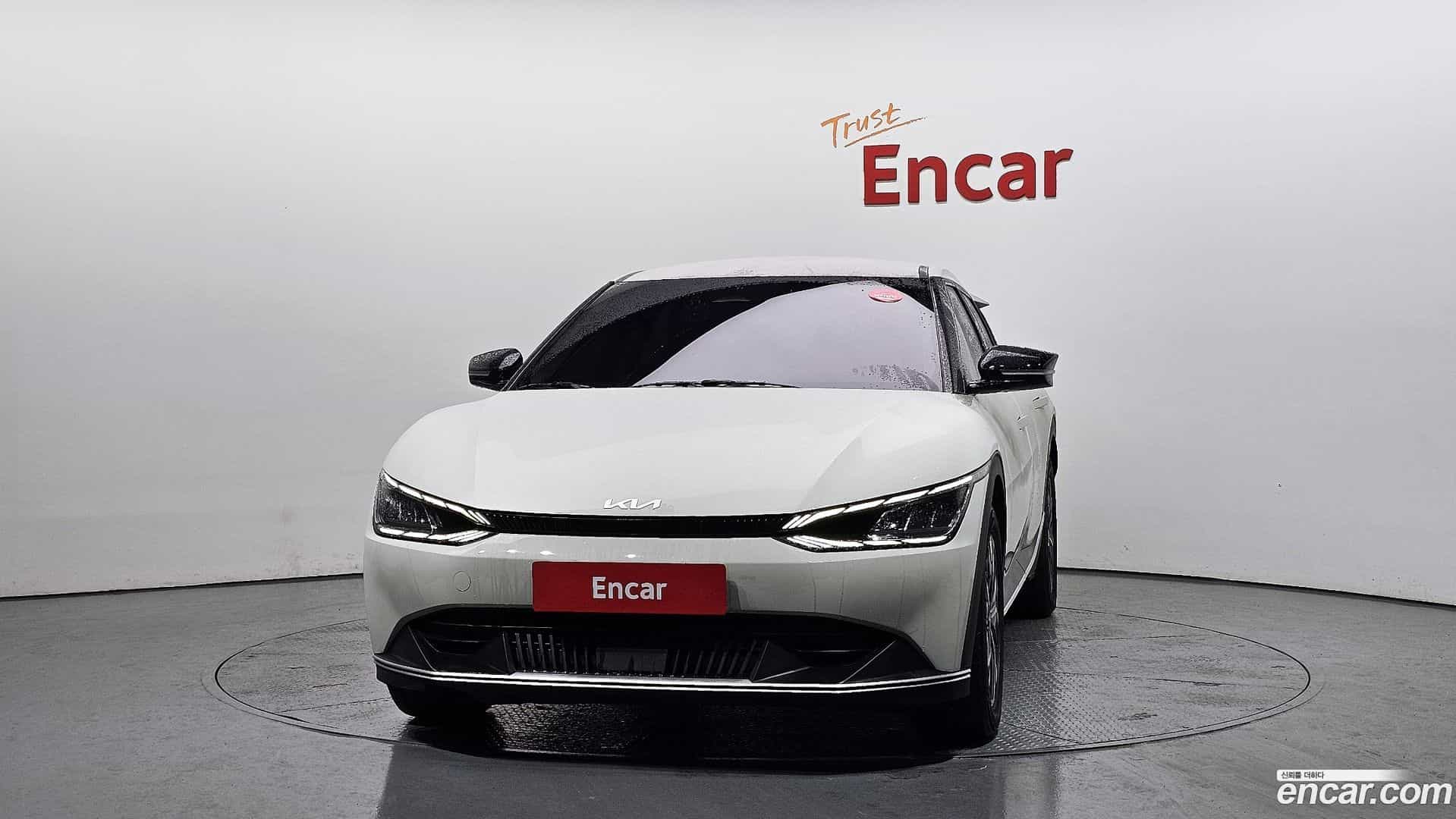 EV6 Kia 2021.10-OUTER-003