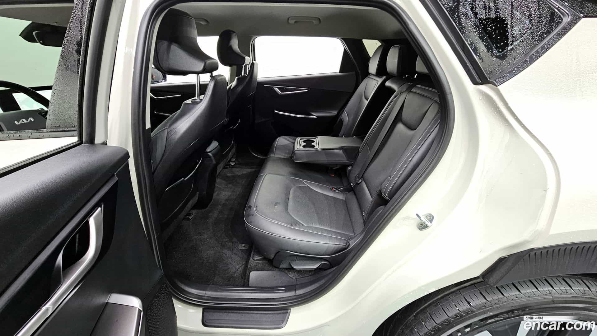 EV6 Kia 2021.10-OPTION-015