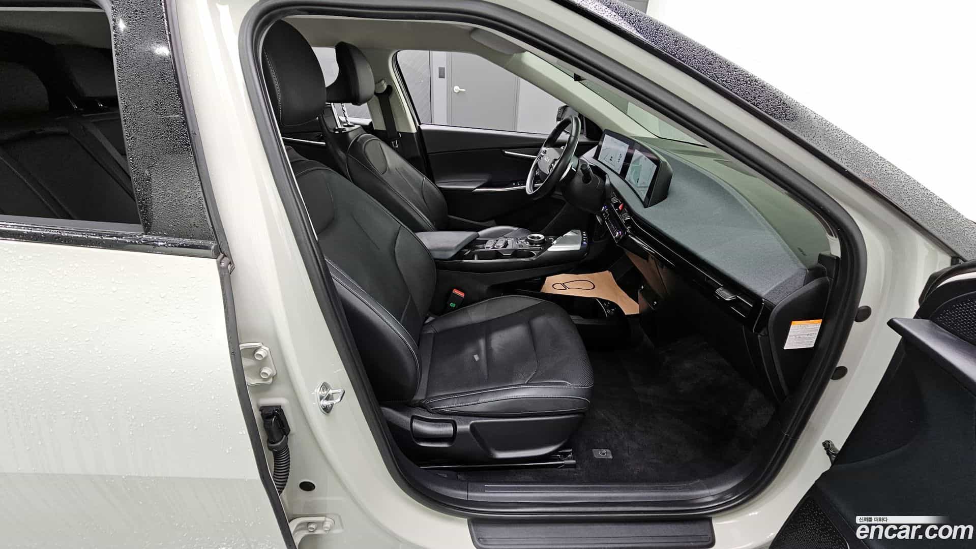 EV6 Kia 2021.10-OPTION-016