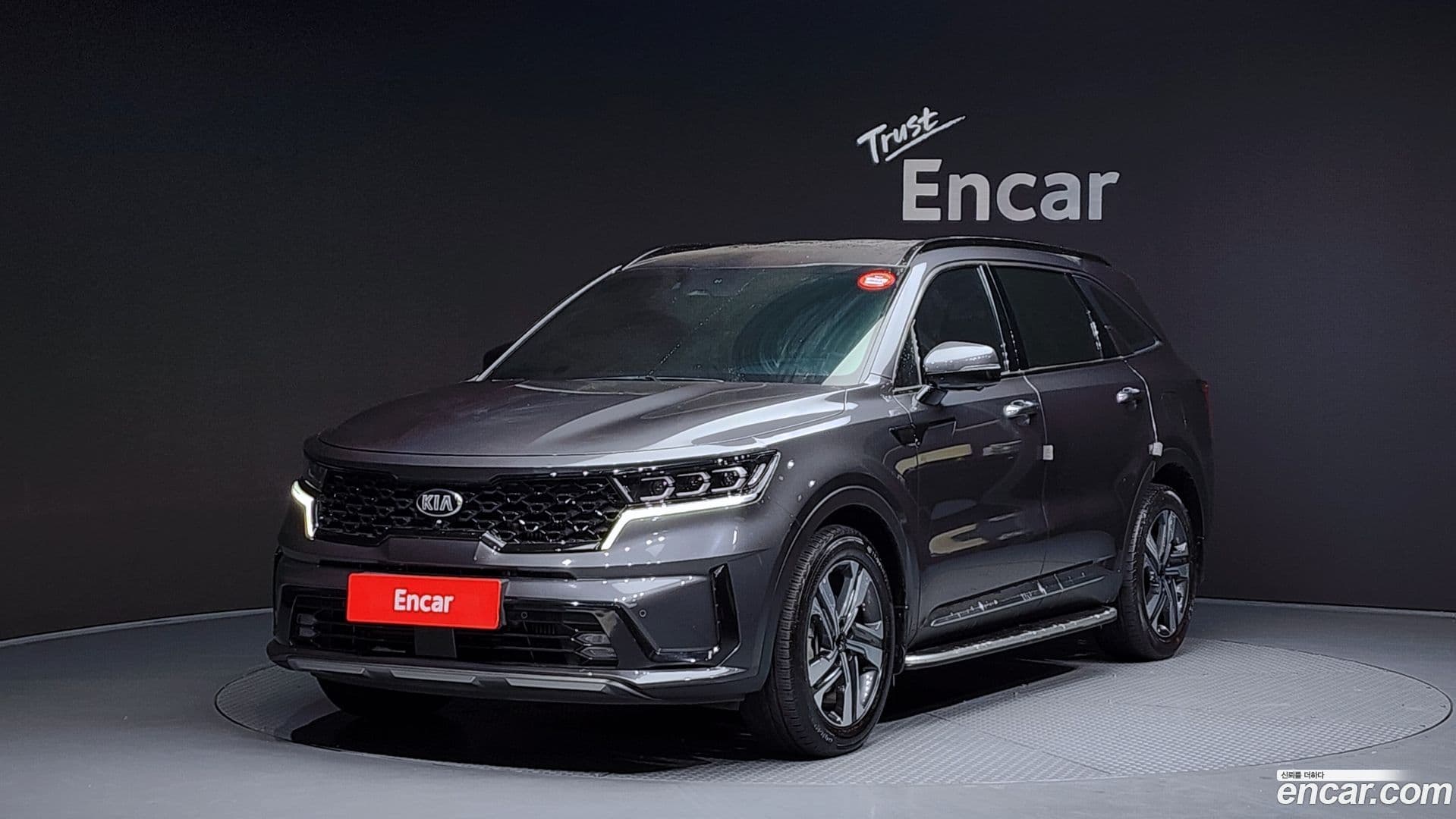 Main__Slider__Photo:Sorento Kia 2021.0-0